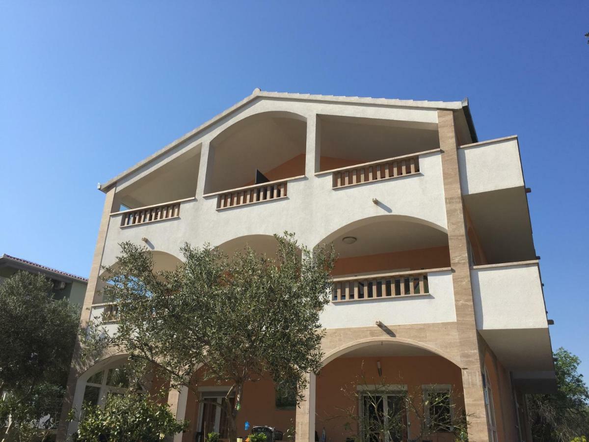 Apartmani Zivaljic Trogir Exterior photo