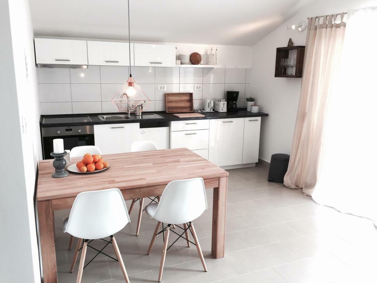 Apartmani Zivaljic Trogir Exterior photo